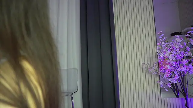 KatelynSparks online show from 06.04.26