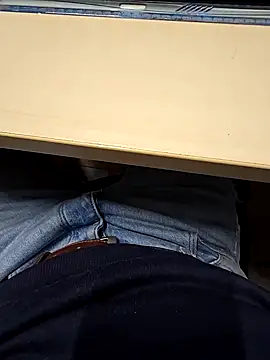 Snapshot of Ibag01 chatting on 01.23.25 Ibag01 online show from 01.23.25