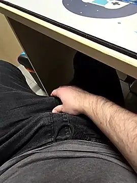 Snapshot of Ibag01 chatting on 03.03.25 Ibag01 online show from 03.03.25