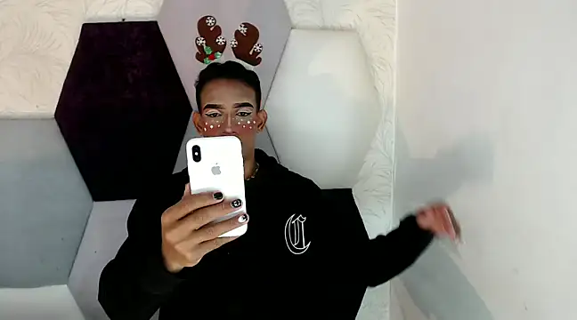 AbrahanBratz online show from 12.04.24