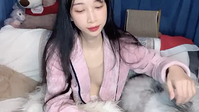 Lili-2 online show from 01.08.26