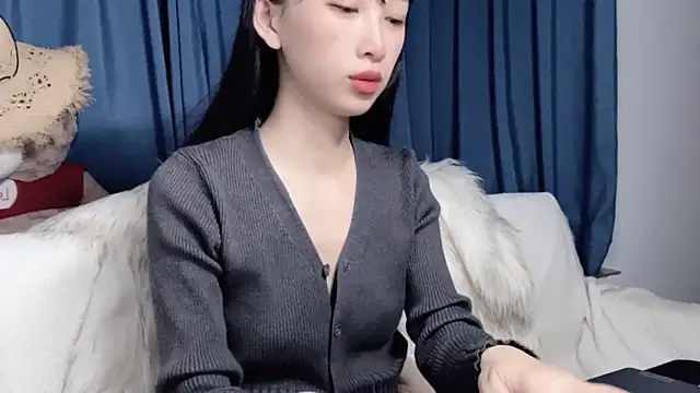 Lili-2 online show from 03.14.26