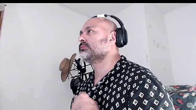 Gabriel Harmant online show from 01.08.26