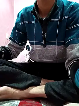 Snapshot of Piyush_2024 chatting on 12.24.24 Piyush 2024 online show from 12.24.24