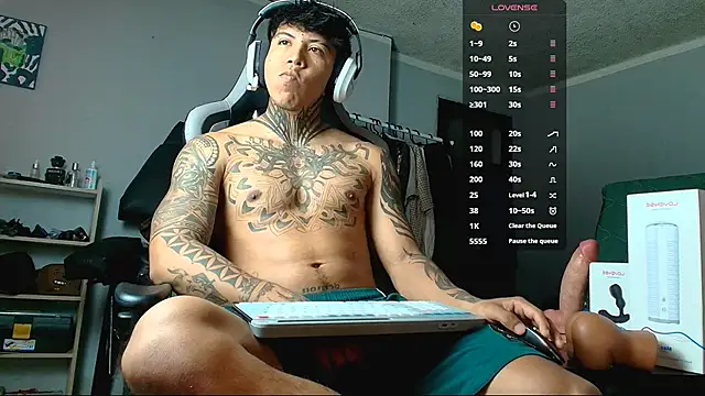 Nickhot0609 online show from 09.24.25