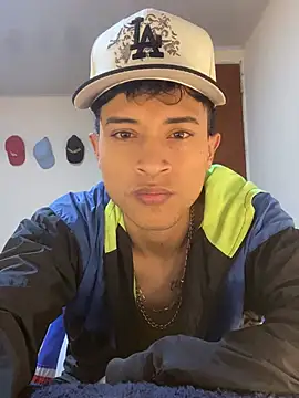Snapshot of Edward_Milleer chatting on 03.01.26 Edward Milleer online show from 03.01.26