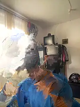 Jestebanano online show from 11.25.25