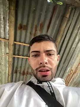 Jestebanano online show from 03.04.26