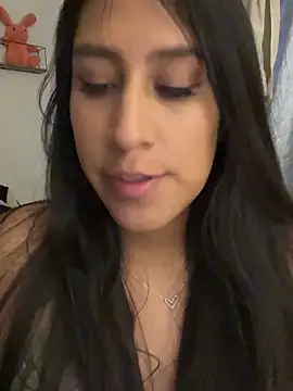 AleFantasy0001 online show from 11.15.25