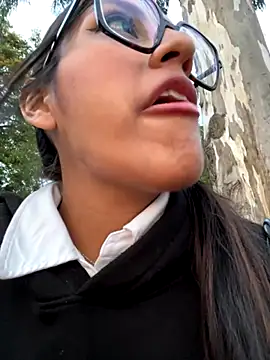 AleFantasy0001 online show from 11.29.25