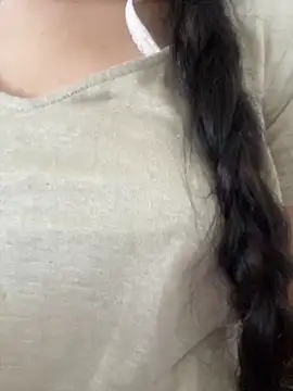 Snapshot of Lina-lolo chatting on 12.01.24 Lina-lolo online show from 12.01.24