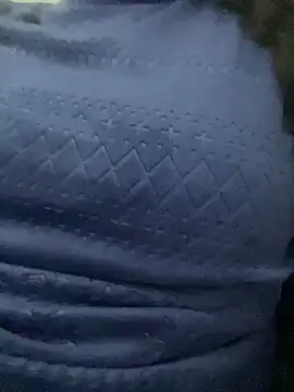 Snapshot of Lina-lolo chatting on 12.17.24 Lina-lolo online show from 12.17.24