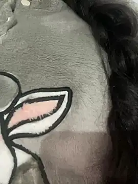 Snapshot of Lina-lolo chatting on 01.06.25 Lina-lolo online show from 01.06.25