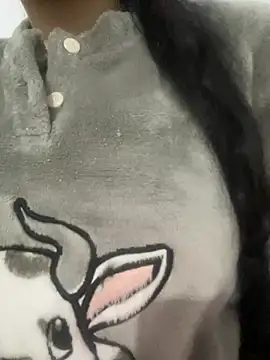 Snapshot of Lina-lolo chatting on 01.10.25 Lina-lolo online show from 01.10.25