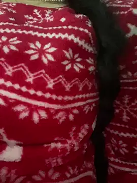 Snapshot of Lina-lolo chatting on 01.28.25 Lina-lolo online show from 01.28.25