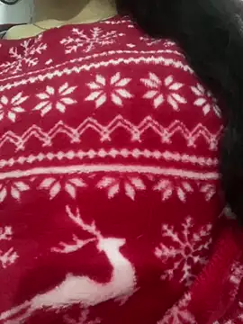 Snapshot of Lina-lolo chatting on 02.14.25 Lina-lolo online show from 02.14.25