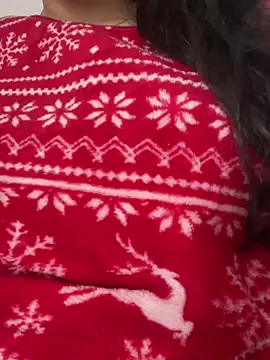 Snapshot of Lina-lolo chatting on 02.15.25 Lina-lolo online show from 02.15.25