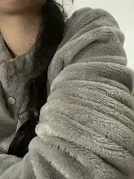 Snapshot of Lina-lolo chatting on 02.21.25 Lina-lolo online show from 02.21.25