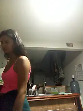 Snapshot of Emma_Payton chatting on 10.27.25 Emma Payton online show from 10.27.25