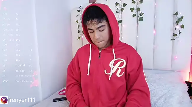 Snapshot of kiing_azahell chatting on 01.07.25 kiing azahell online show from 01.07.25