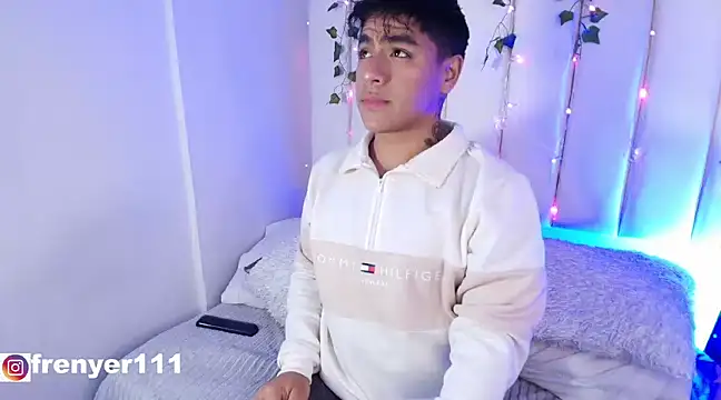 Snapshot of kiing_azahell chatting on 01.09.25 kiing azahell online show from 01.09.25