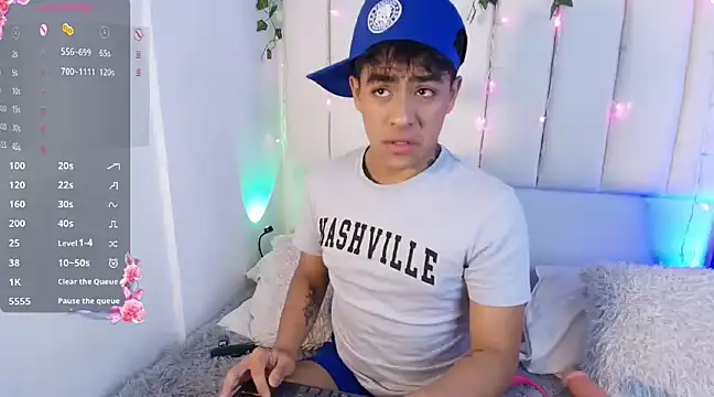 Snapshot of kiing_azahell chatting on 01.12.25 kiing azahell online show from 01.12.25