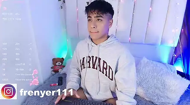 Snapshot of kiing_azahell chatting on 01.29.25 kiing azahell online show from 01.29.25