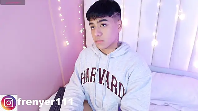 Snapshot of kiing_azahell chatting on 03.07.25 kiing azahell online show from 03.07.25