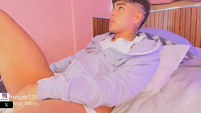 Snapshot of kiing_azahell chatting on 09.14.25 kiing azahell online show from 09.14.25