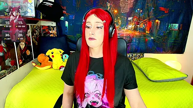 Snapshot of HakuRukushka chatting on 09.15.25 HakuRukushka online show from 09.15.25