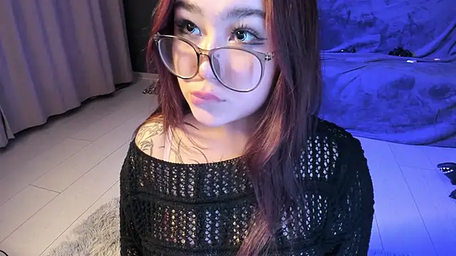 Yuriko May online show from 01.15.25