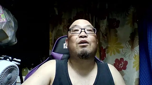 Snapshot of 419hisakun chatting on 10.03.25 419hisakun online show from 10.03.25