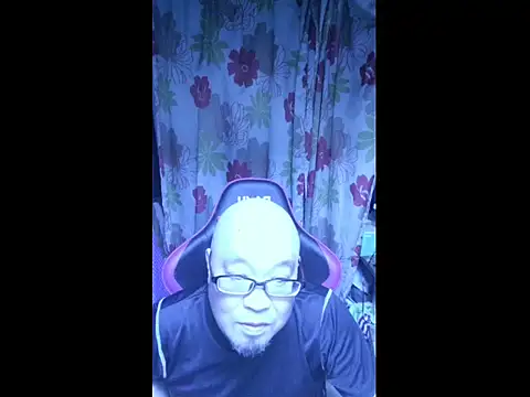 Snapshot of 419hisakun chatting on 10.11.25 419hisakun online show from 10.11.25