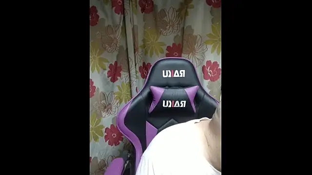 Snapshot of 419hisakun chatting on 10.20.25 419hisakun online show from 10.20.25