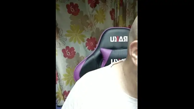 Snapshot of 419hisakun chatting on 10.22.25 419hisakun online show from 10.22.25