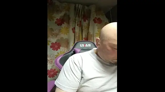 Snapshot of 419hisakun chatting on 11.15.25 419hisakun online show from 11.15.25