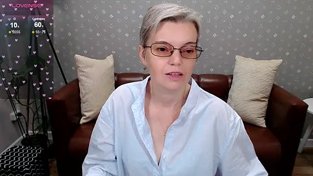 Cutie Erikaa1 online show from 10.12.25