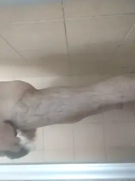 Snapshot of Elladomasobscuro1 chatting on 12.19.25 Elladomasobscuro1 online show from 12.19.25