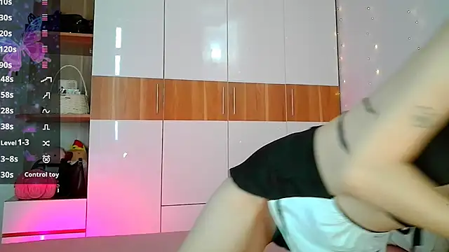 Snapshot of Taiyu_Yoshiwara chatting on 11.07.25 Taiyu Yoshiwara online show from 11.07.25