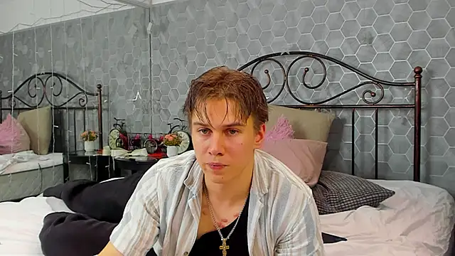 Snapshot of Marcus_Swampov chatting on 12.24.24 Marcus Swampov online show from 12.24.24