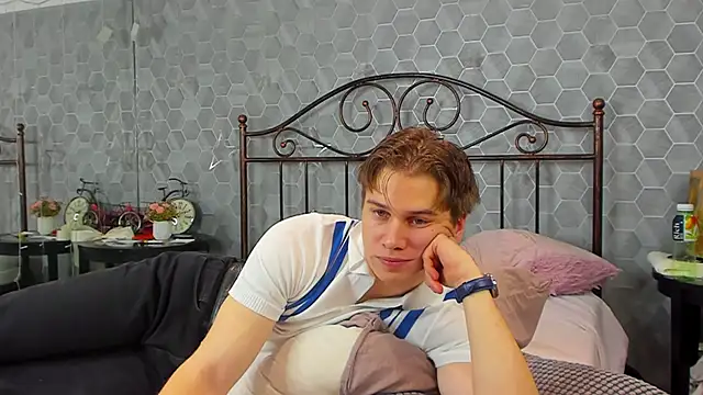 Snapshot of Marcus_Swampov chatting on 12.28.24 Marcus Swampov online show from 12.28.24