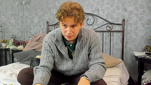 Snapshot of Marcus_Swampov chatting on 12.29.24 Marcus Swampov online show from 12.29.24