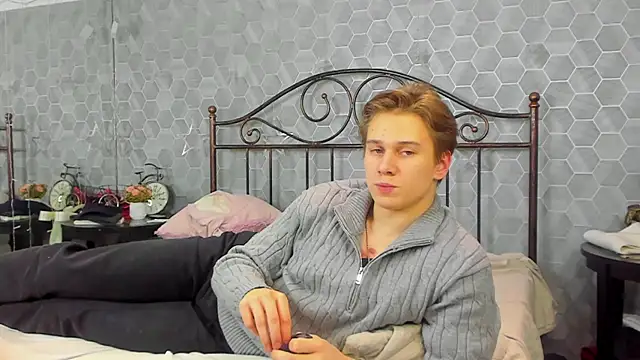 Snapshot of Marcus_Swampov chatting on 01.17.25 Marcus Swampov online show from 01.17.25