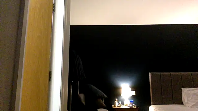 TowaFreespirit online show from 02.22.25