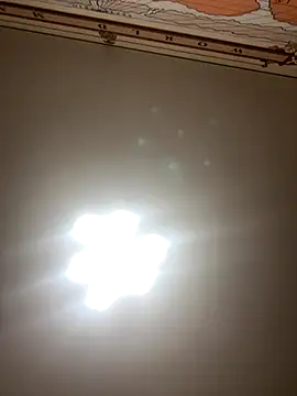 Janet Welder online show from 10.03.25