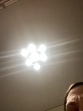 Janet Welder online show from 03.06.26