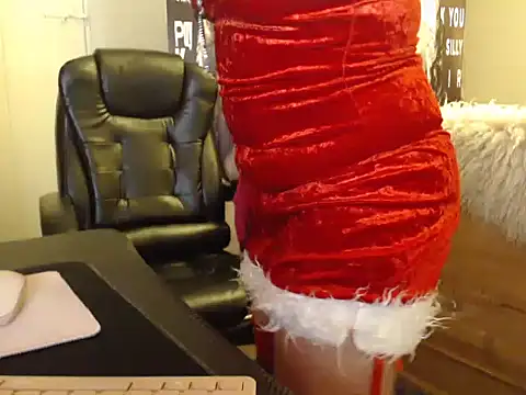 BettyDavisX online show from 12.20.24