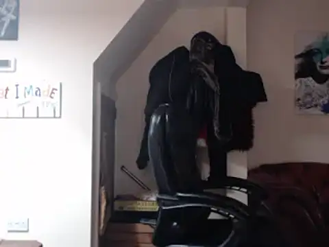 BettyDavisX online show from 02.09.25