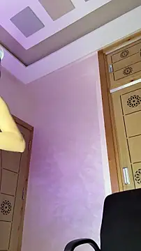 Snapshot of sexy_kaaylie chatting on 12.19.25 sexy kaaylie online show from 12.19.25