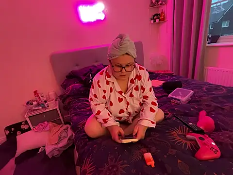 Tallulah-mae-xoxox online show from 01.26.25